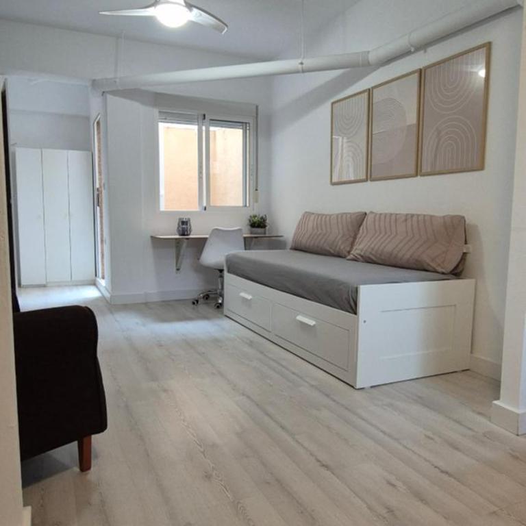 Casa para 8 personas y piscina abierta todo el año - Vacation Home - 7