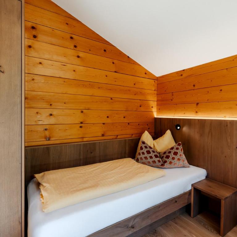 Hotel Lammwirt - Apartment mit 2 Schlafzimmern und Balkon - Nebengebäude - 17