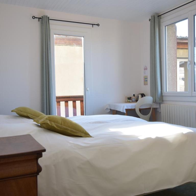 Hotel Les Chenets - Chambre Lits Jumeaux avec Balcon - 4