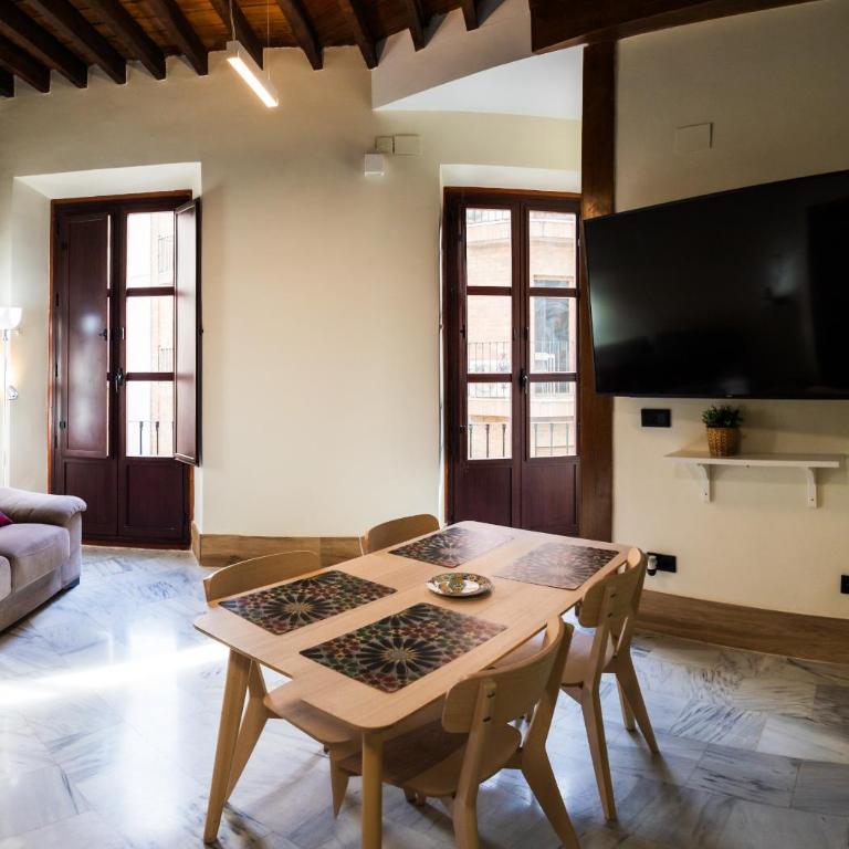 Apartamentos Reyes Católicos by Medina Living - Family Apartment - 10