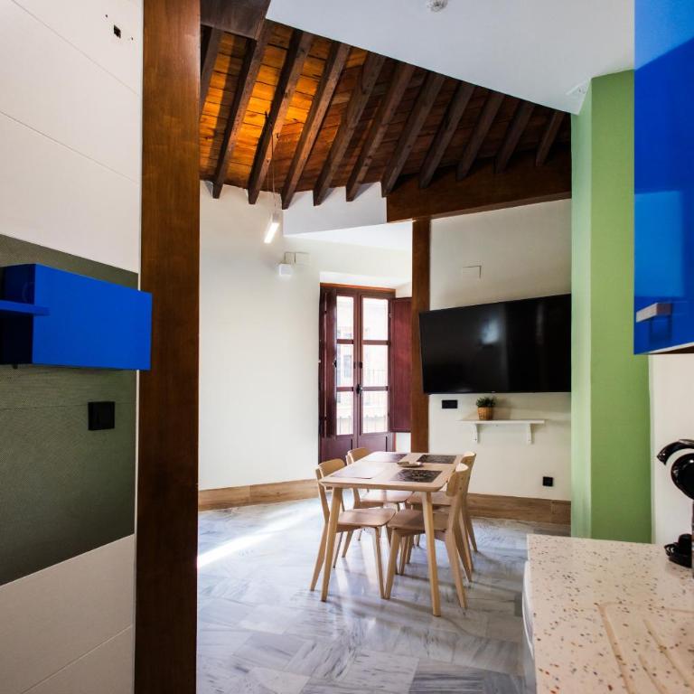 Apartamentos Reyes Católicos by Medina Living - Family Apartment - 3