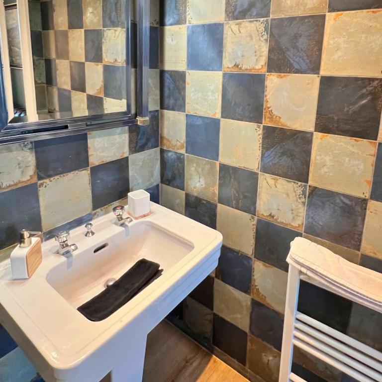 Le 28 - Résidence de Standing en Vieille-ville avec Parking - Appartement 2 Chambres Deluxe - 9