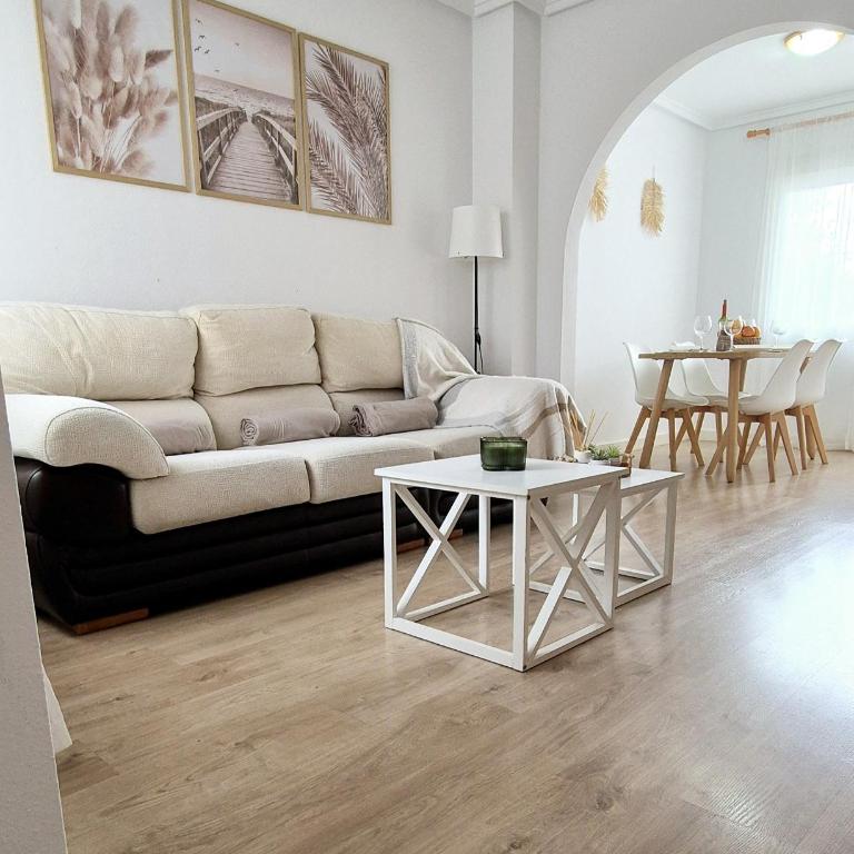Casa para 8 personas y piscina abierta todo el año - Vacation Home - 26