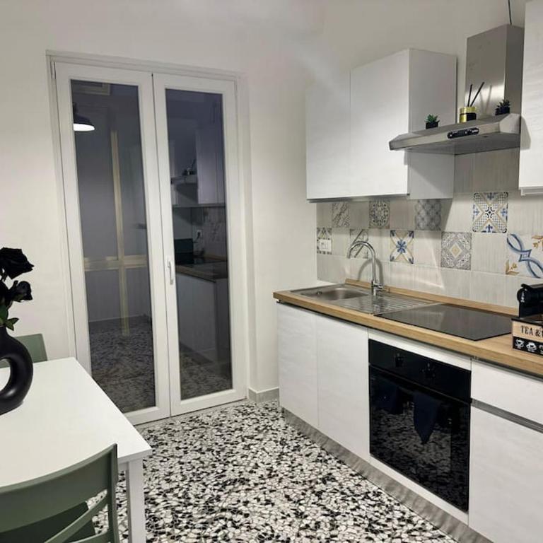 Black Angel Oak Apartment - Appartamento con 2 Camere da Letto e con Vista - 8