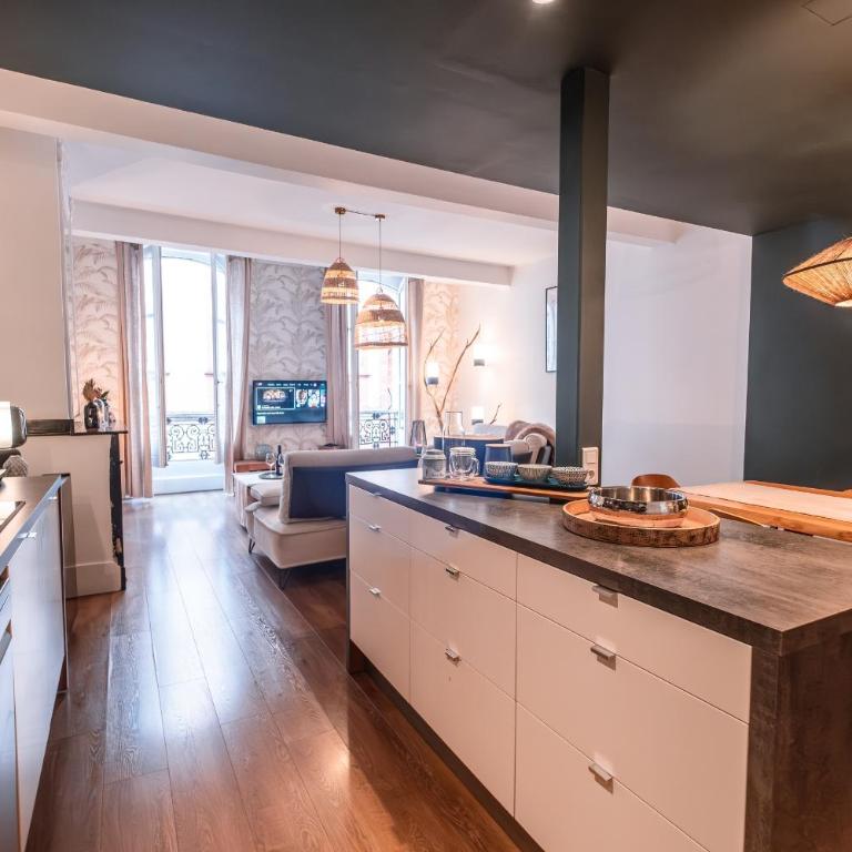 Le Duplex - Clim - Parking - WiFi - Appartement 3 Chambres - 31