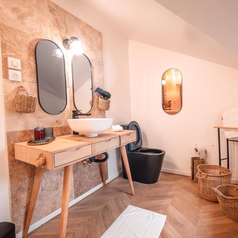 Le Duplex - Clim - Parking - WiFi - Appartement 3 Chambres - 48