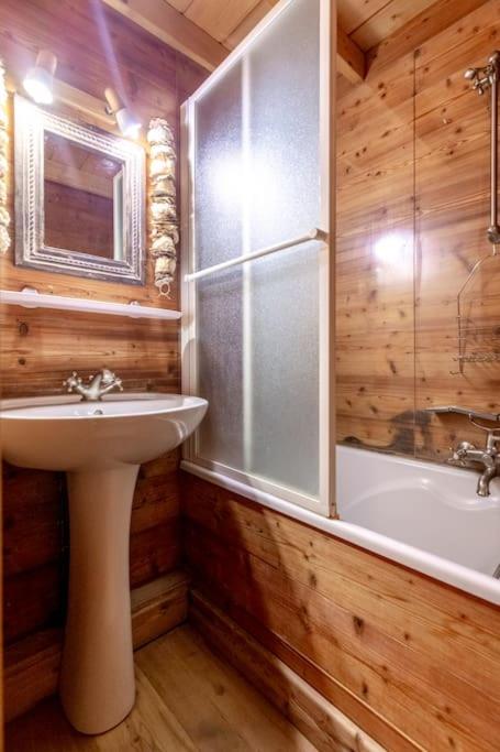 Authentique chalet montagnard - Chalet 3 Chambres - 19
