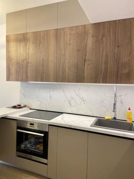 Modern 2BR Apt in Rafailovići - Near the Beach - Apartman sa 2 Spavaće Sobe - 16