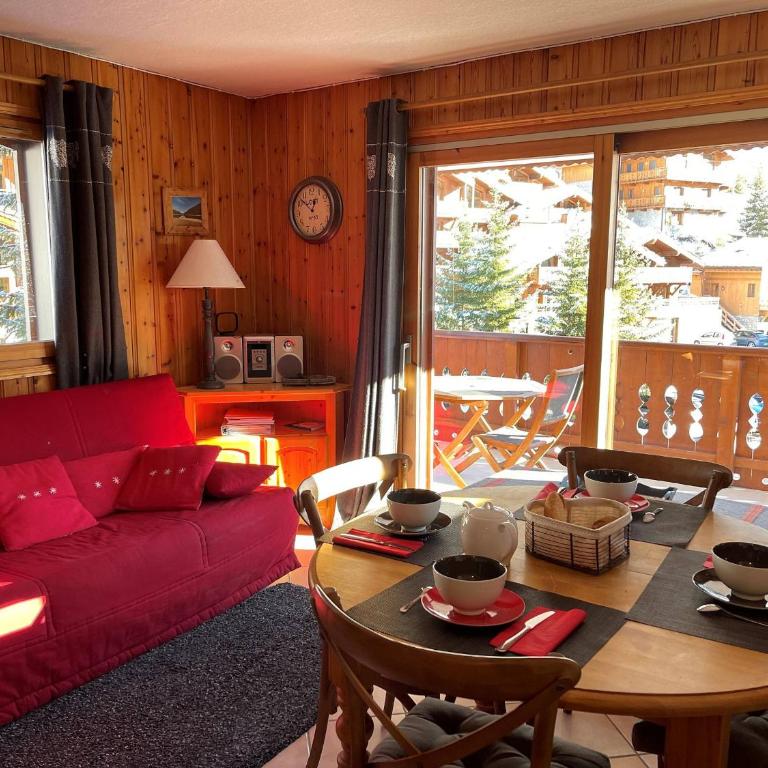 Appartement accueillant à Méribel avec balcon et garage - FR-1-355-219 - Apartamento - 4
