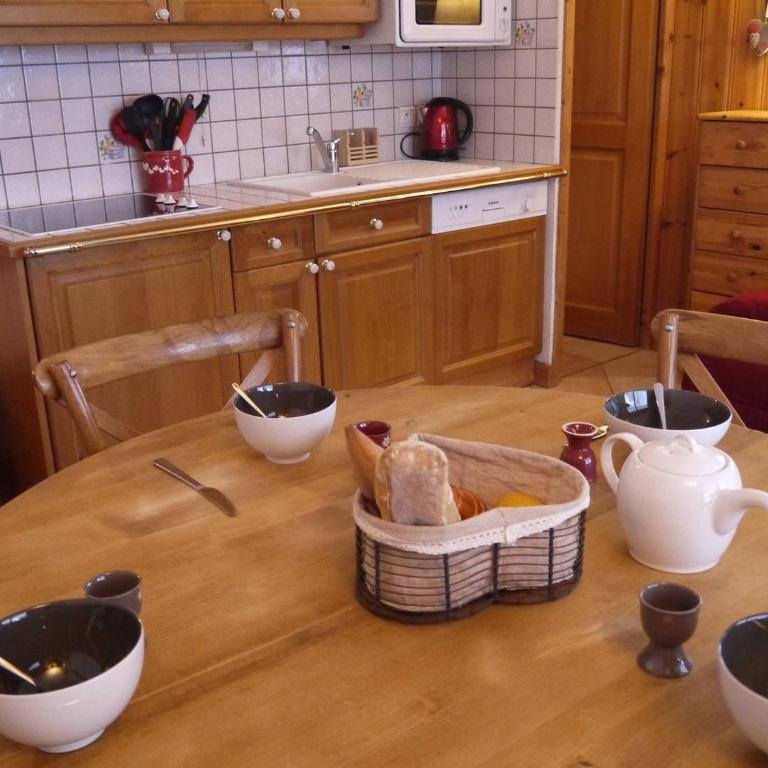 Appartement accueillant à Méribel avec balcon et garage - FR-1-355-219 - Apartamento - 6