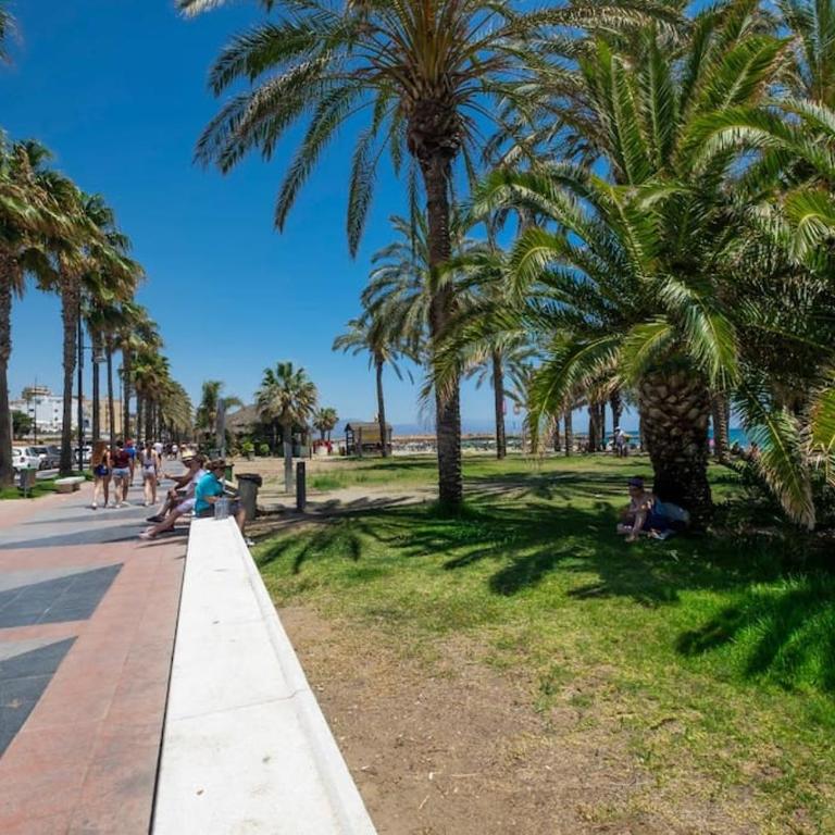 Modern & cozy studio excellent location near beach - Apartamento de 1 dormitorio - 32