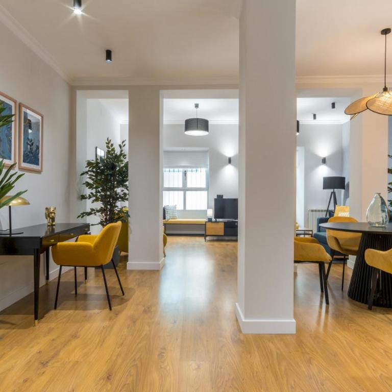 Wide and modern -1 bedroom 15 bathrooms- Malasaña - One-Bedroom Apartment - 9