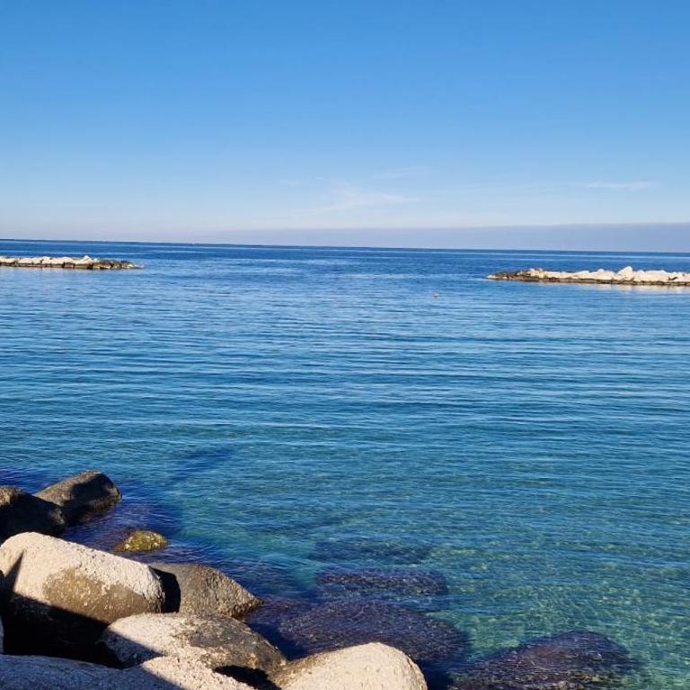 Profumo di Mare - Appartamento con 2 Camere da Letto e Balcone - 18