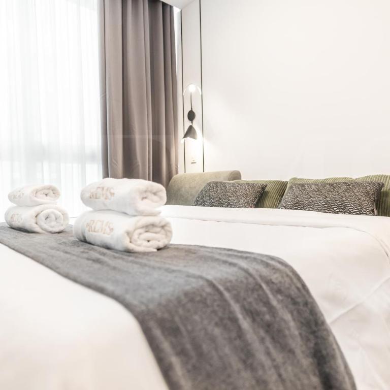 Central apartment with Picasso vibes by REMS - Apartamento de 2 dormitorios - 2