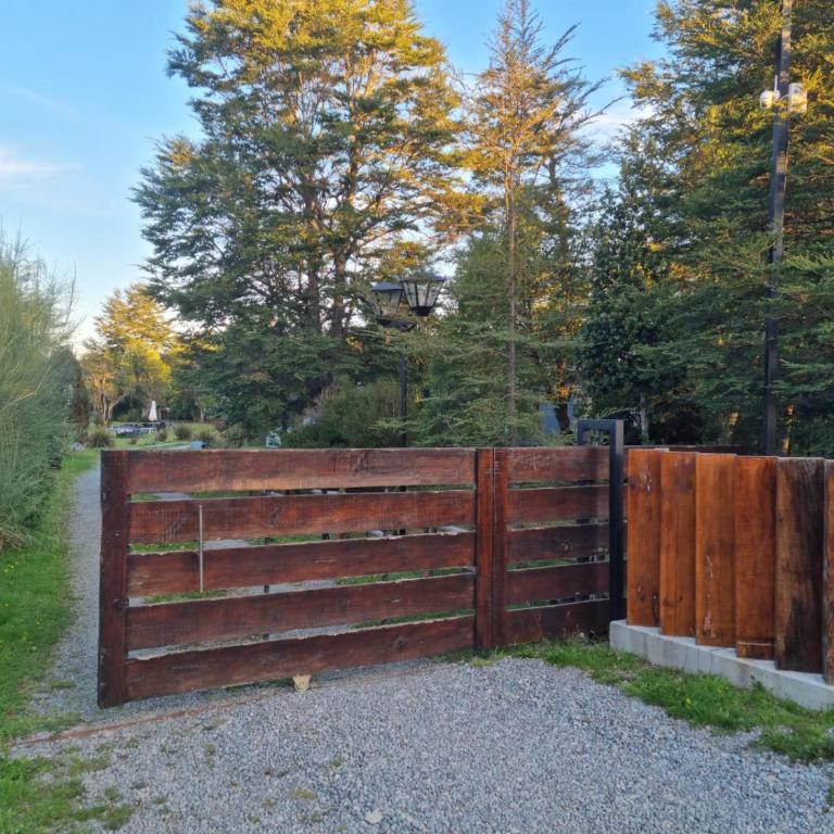 Casa con 2 Piscinas y Cama elástica - Casa de 3 dormitorios - 81