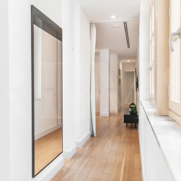 Central apartment with Picasso vibes by REMS - Apartamento de 2 dormitorios - 28