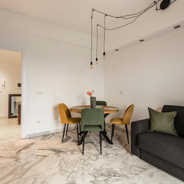 Al posto di Luca - Two-Bedroom Apartment with City View - 29