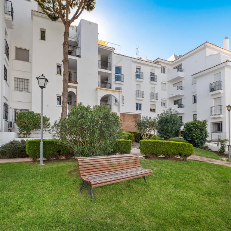 Sunny flat with pool by Costarentals - Ref 96 - Apartamento de 2 dormitorios - 24