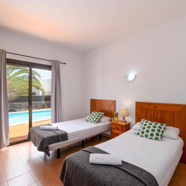 Villa Noa Lanzarote by Villa Plus - Villa - 12