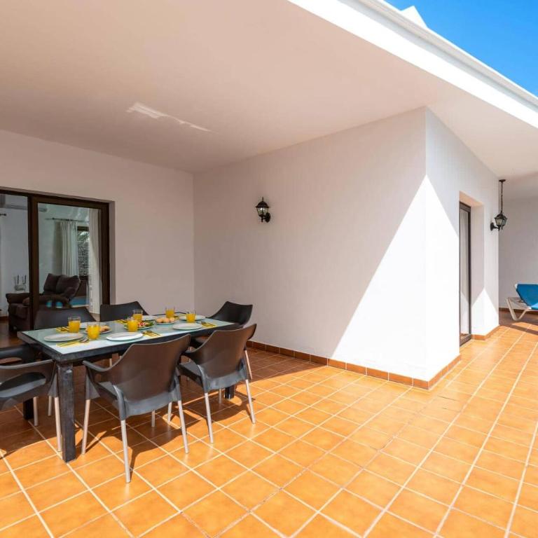 Villa Noa Lanzarote by Villa Plus - Villa - 17
