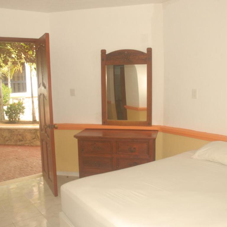 Hotel Vista Caribe Villas - Habitación Familiar con baño privado - 7