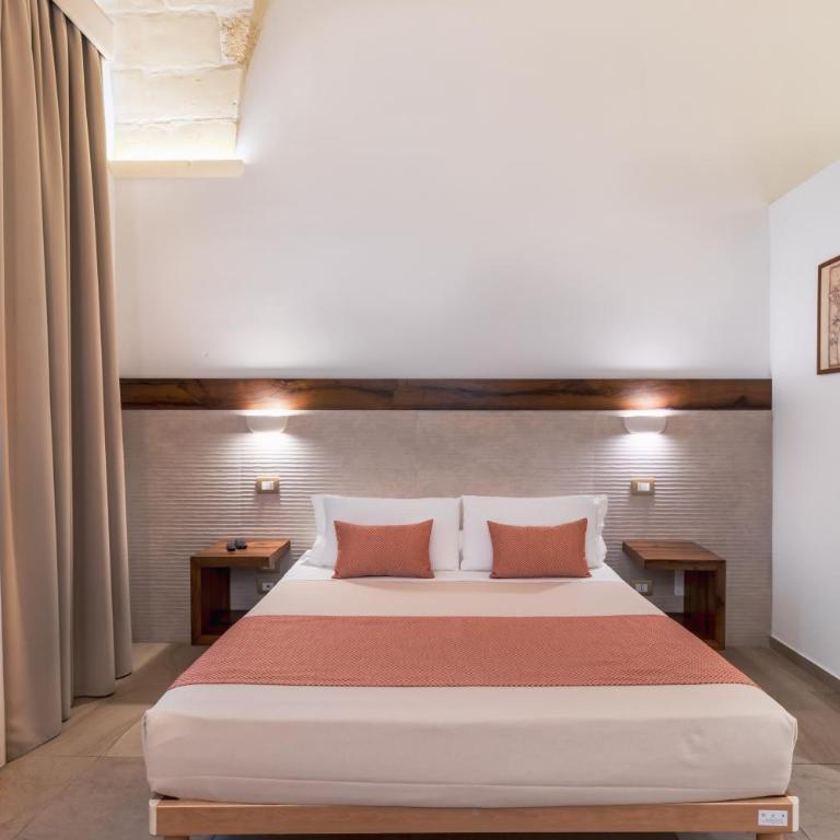 Palazzo San Lazzaro - Jacuzzi Rooms & Suites Lecce Selection - Camera Matrimoniale Standard - 10