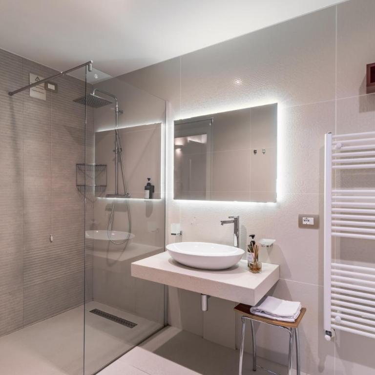 Palazzo San Lazzaro - Jacuzzi Rooms & Suites Lecce Selection - Camera Matrimoniale Standard - 14