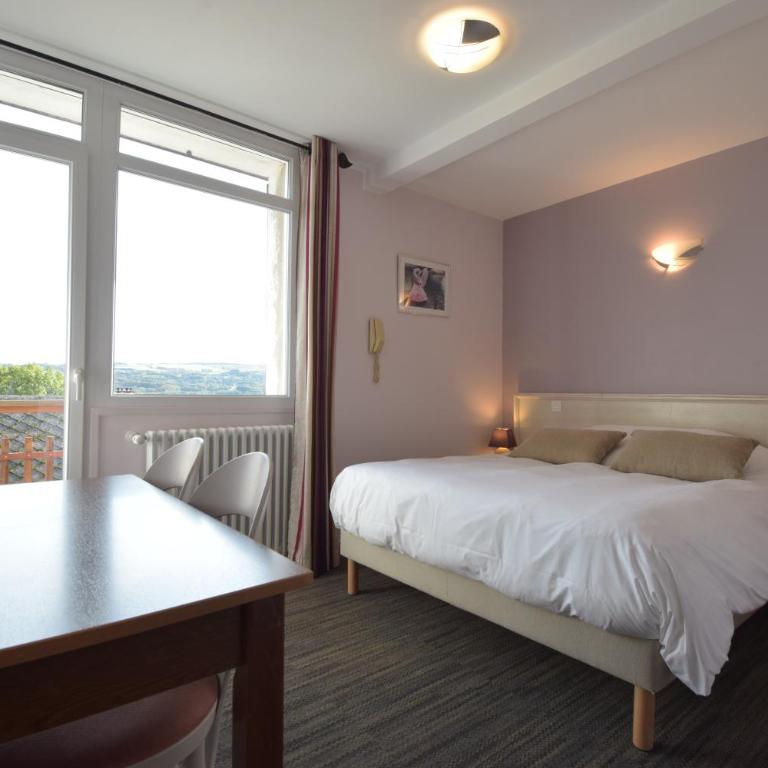Hotel Les Chenets - Chambre Lits Jumeaux avec Balcon - 8