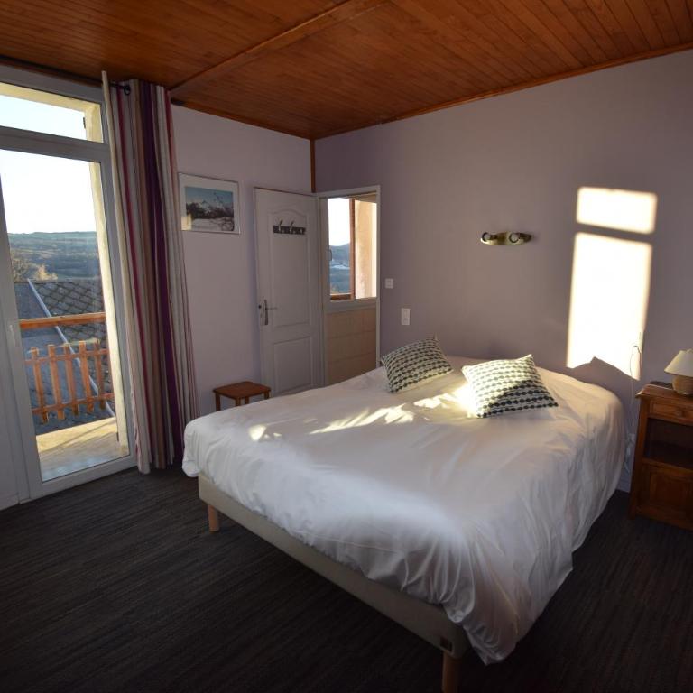 Hotel Les Chenets - Chambre Lits Jumeaux avec Balcon - 9