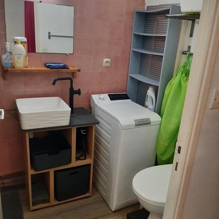 Duplex14h 1er étage jardinet 1 parking ou studio14B rdc terrasse sans parking - Studio avec Terrasse - 30