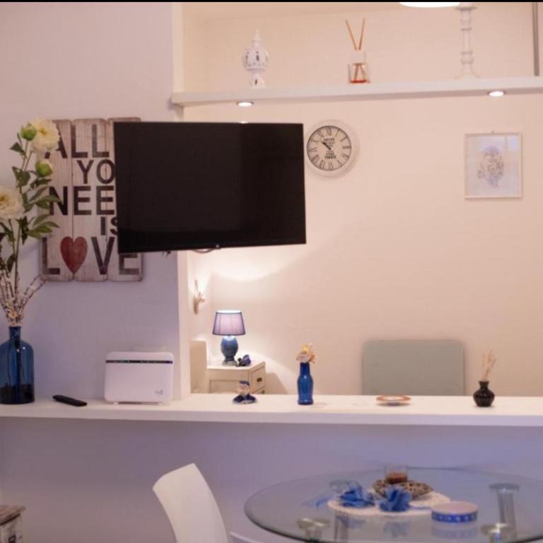Maison Duomo - One-Bedroom Apartment - 9