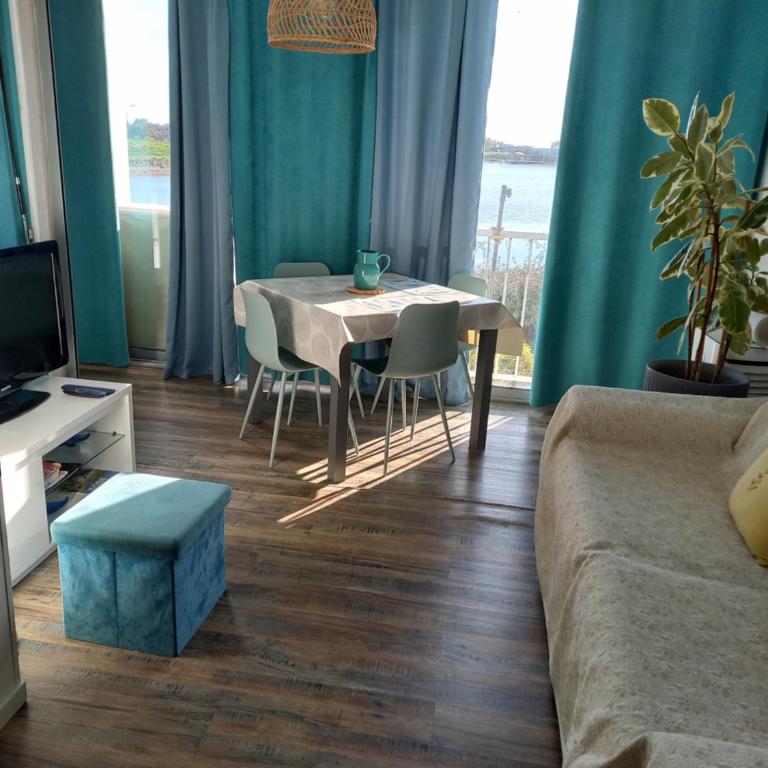 Coquet T3 bord lagon bras de mer cap d'Agde - Two-Bedroom Apartment - 11