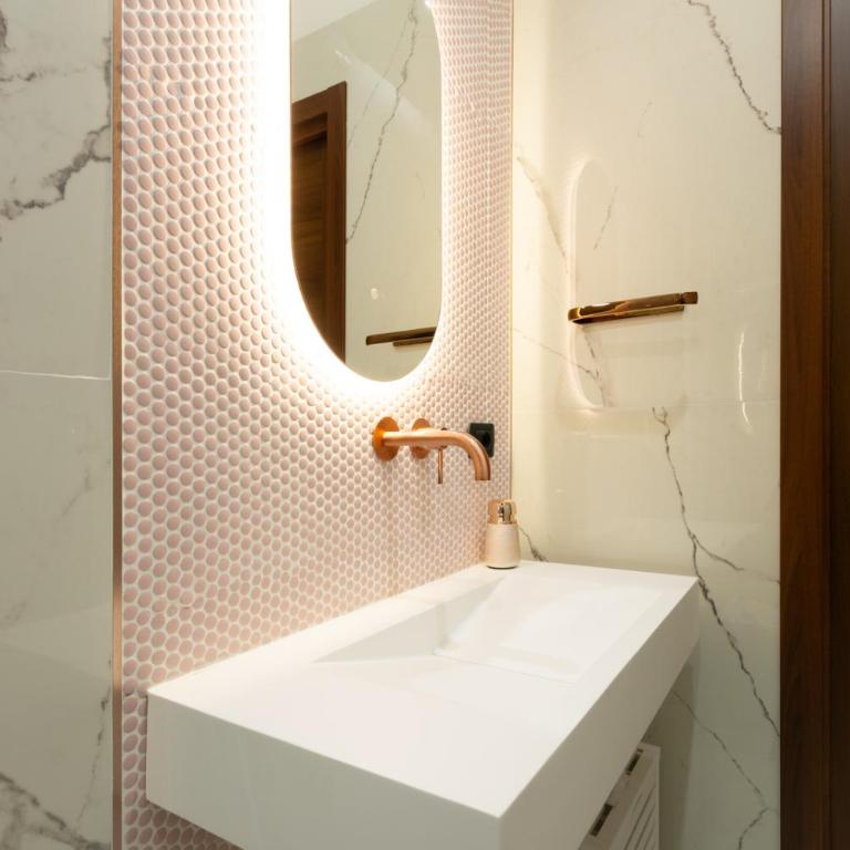 Vatican Design Suites - Camera Matrimoniale Superior - 19