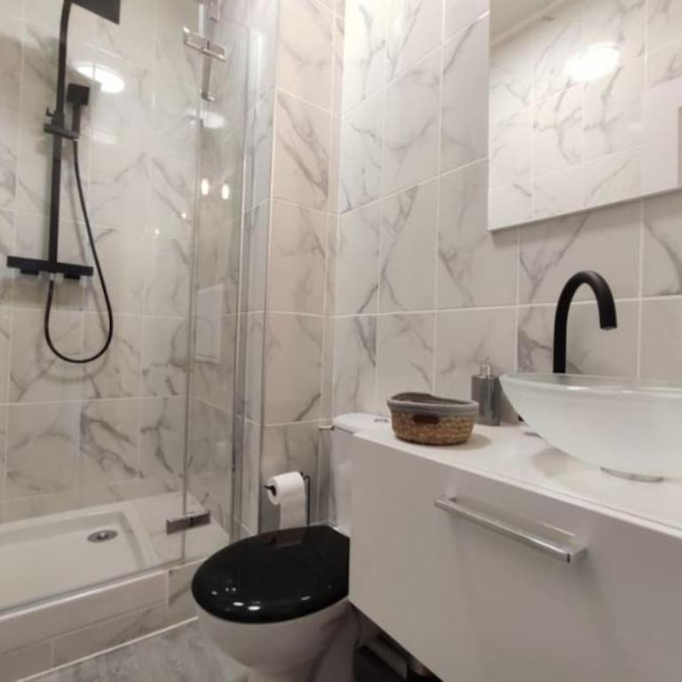 Logement de charme proche centre-ville - TV - WiFi - Apartamento de 2 dormitorios - 7