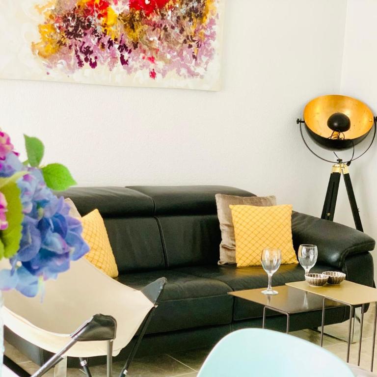 Amazing 2 bedrooms apartment in Marbella Centre - Two-Bedroom Apartment with Terrace - 8
