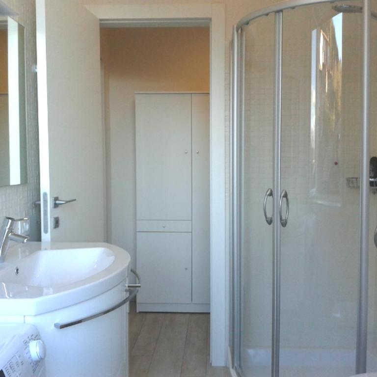 Residence Molinari Lake Como - Appartamento con 2 Camere da Letto e Vista Lago - 25