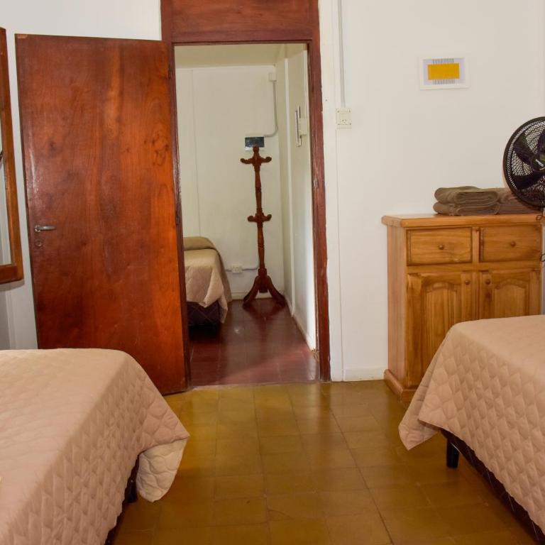 Espectacular casa quinta rústica en Parque Girado! - Casa de 2 dormitorios - 14