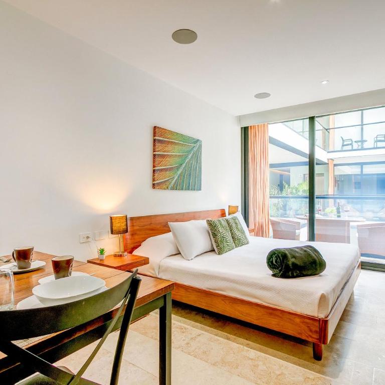The Shore Condos Near 5th Ave - Estudio Estándar - 1