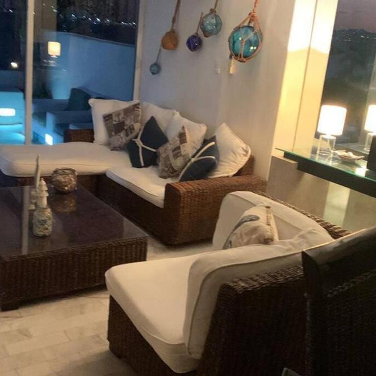 Un Rincón con playa privada - Three-Bedroom Apartment - 10