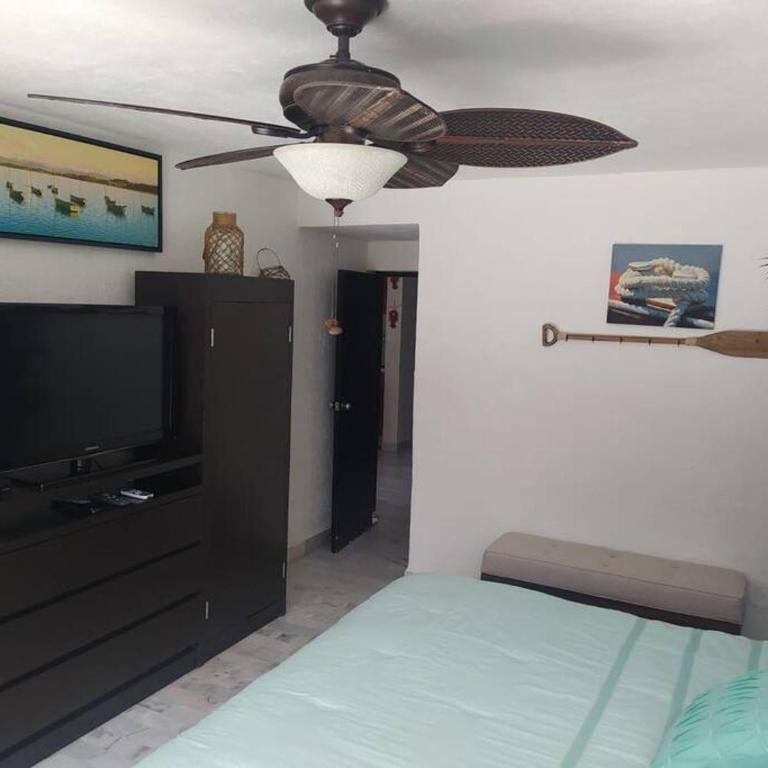 Un Rincón con playa privada - Three-Bedroom Apartment - 20