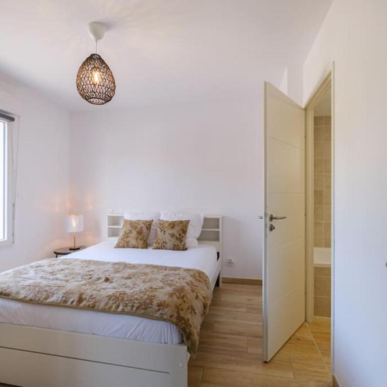 Maison cosy 4 chambres avec jardin Golfe St Tropez - Villa - 12