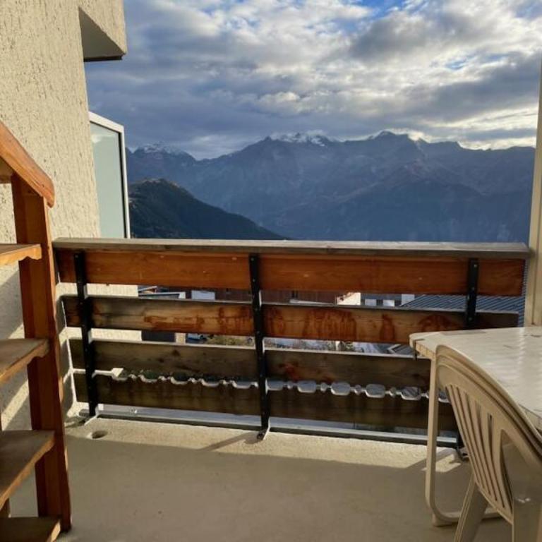 Logement lumineux - Centre station - Cozy - Appartement 1 Chambre - 24