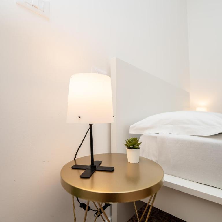 Valguarnera Studio Apartments - Deluxe Apartment - 29
