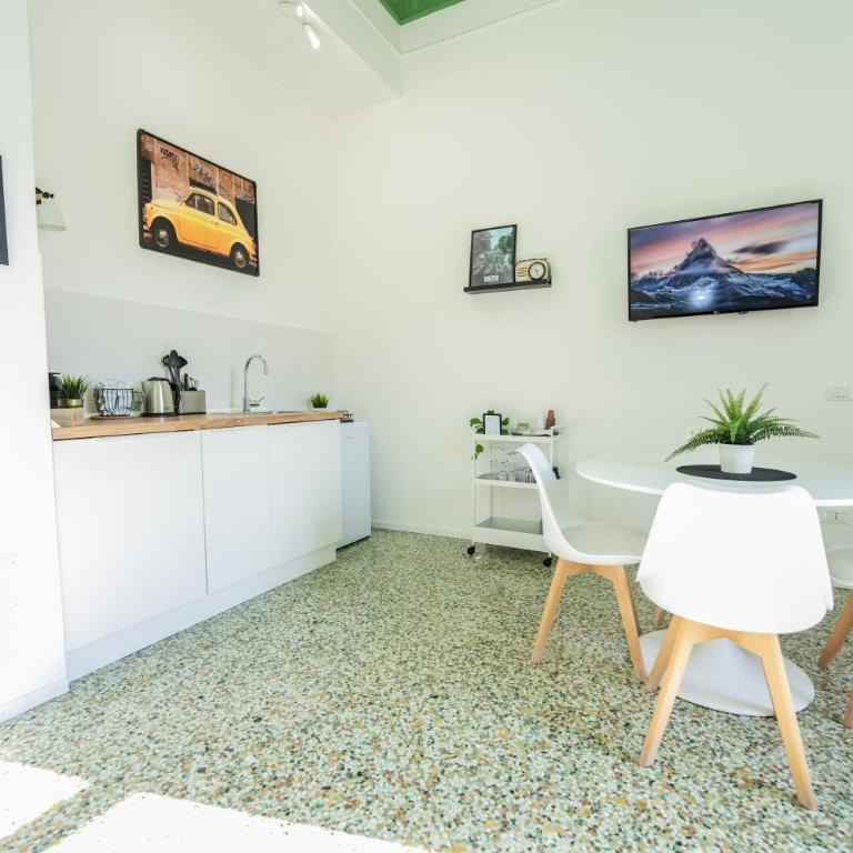 Valguarnera Studio Apartments - Deluxe Apartment - 30