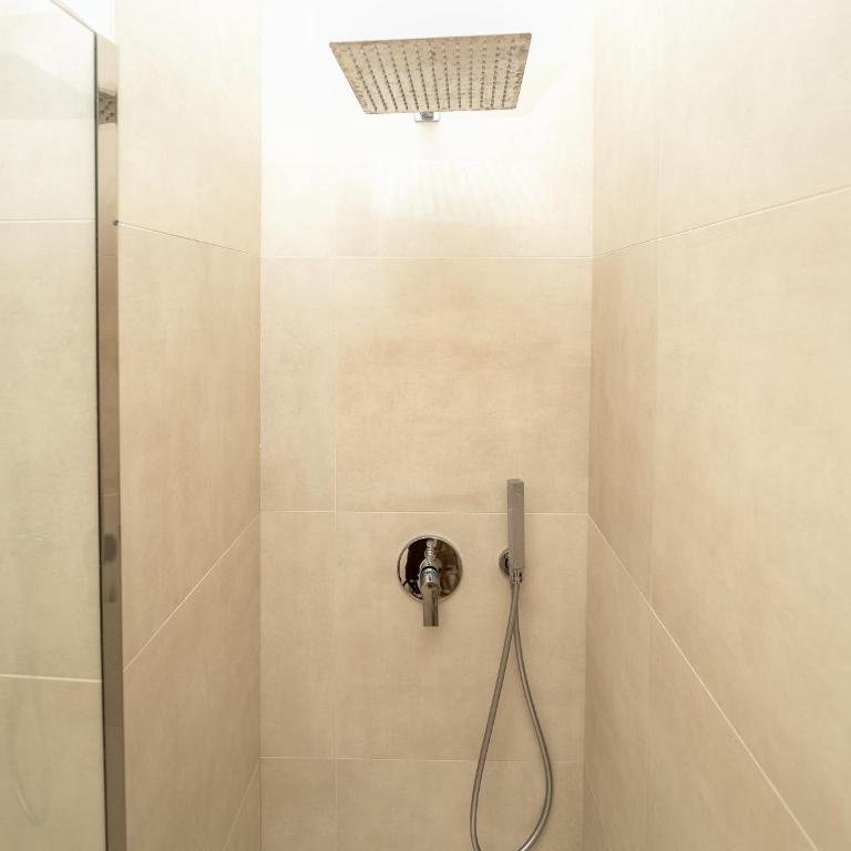 Valguarnera Studio Apartments - Standard Apartment - 11