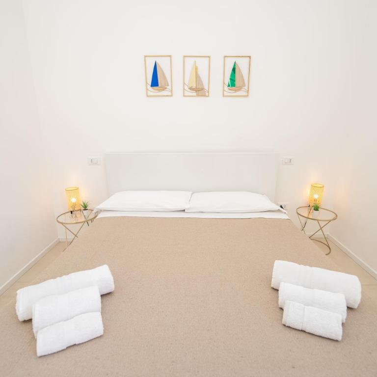 Valguarnera Studio Apartments - Standard Apartment - 20