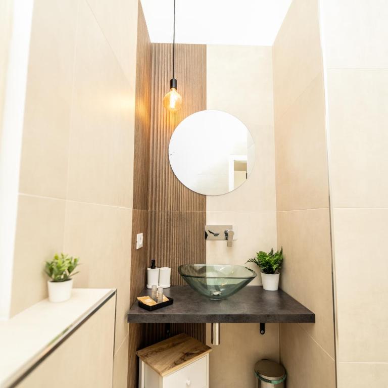 Valguarnera Studio Apartments - Standard Apartment - 22