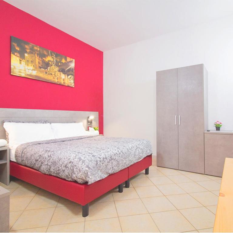 Athena Rooms - Parcheggio privato - Camera Matrimoniale Deluxe con Balcone - 12