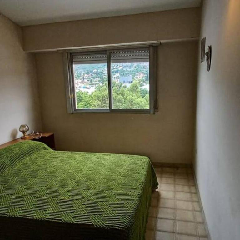 Departamento en Villa Carlos Paz centrico con cochera - Apartamento de 1 dormitorio - 5