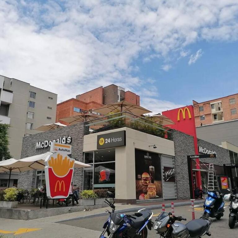 travelers house 5 minutes close to the airport - Casa de 3 dormitorios - 29